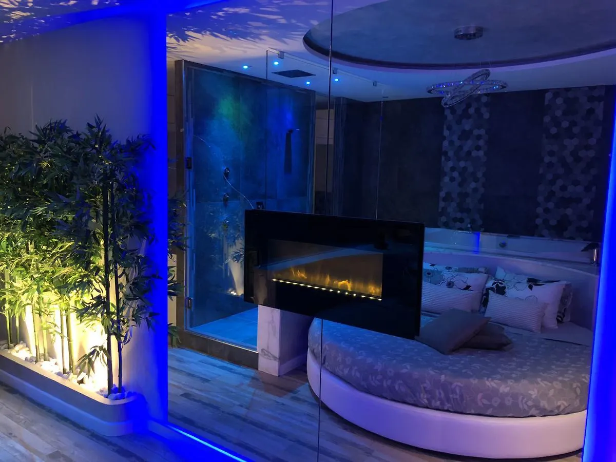 Assisi Luxury Spa Suite 0*,