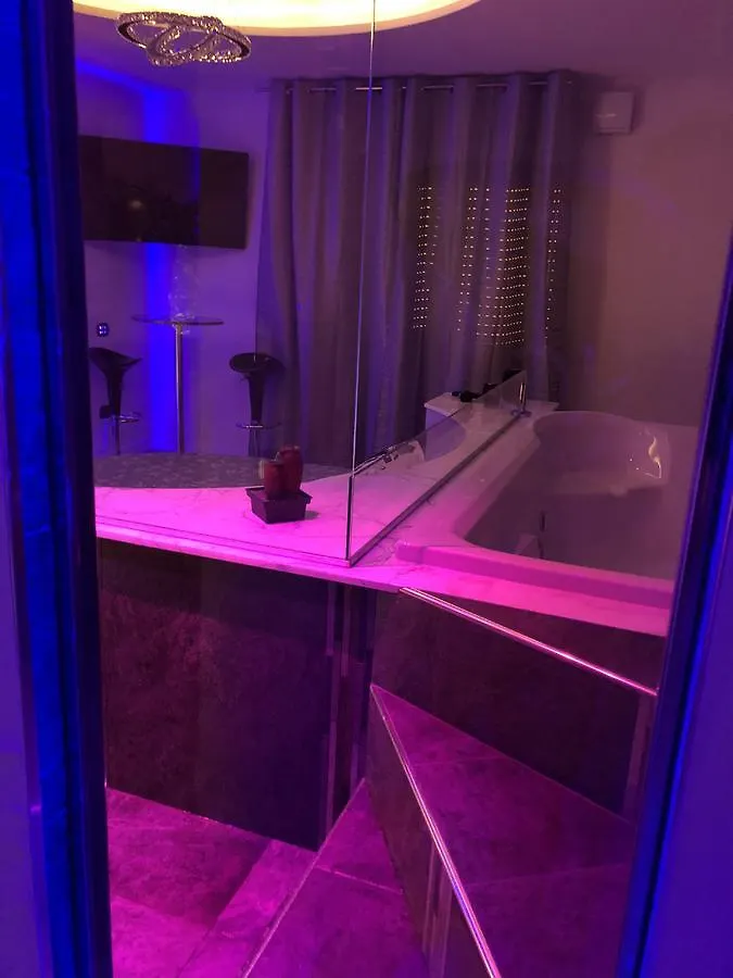 Assisi Luxury Spa Suite 0*,  Italy